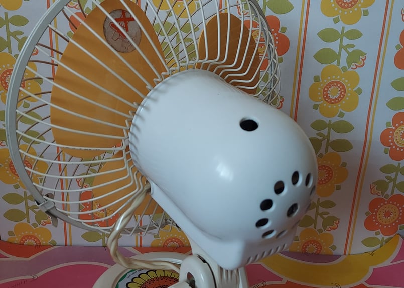 【レトロ】卓上扇風機　三菱 三菱 扇風機 30cm D30-K 卓上扇風 昭和レトロ レトロ扇風機