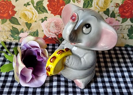 輸出用🐘タンバリンを叩くゾウ🐘