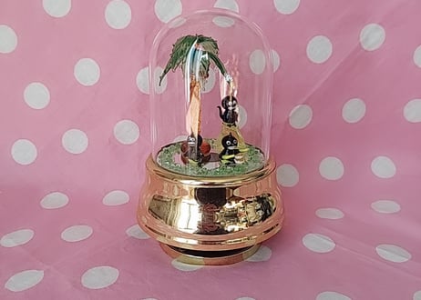 ドーム入り硝子細工🌴黒んぼのオルゴール