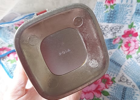 POLA💄ドーム型のリップスタンド