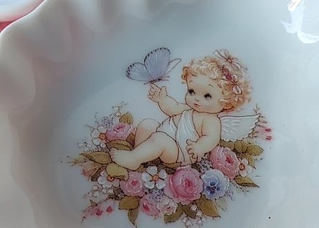 天使と蝶々👼洋梨型小皿🍐