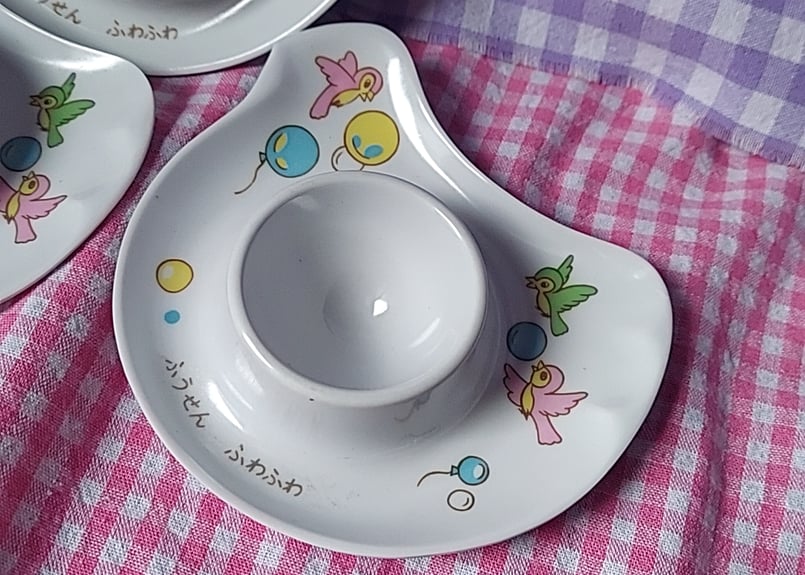 ノリタケのエッグスタンド ノリタケ メラミンのエッグスタンド | eve