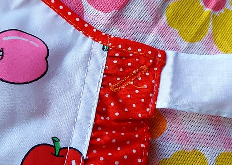 女児用🍎りんごのエプロン