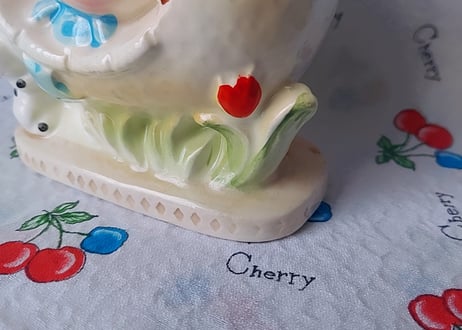 りんごのお家🍎女の子の陶器の貯金箱