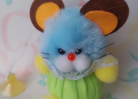 Fancy🐭🌼吸盤付きネズミのマスコット ブルー