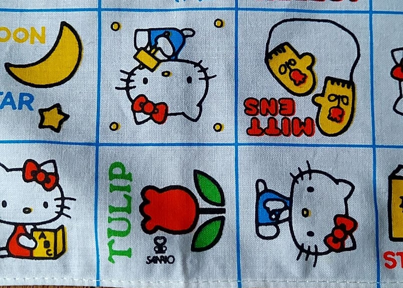 1976サンリオ・キティハンカチ カラフル | あんちーくKIDAN STORE