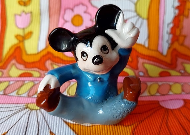 ディズニー？ミッキーみたいな小さな陶器 | あんちーくKIDAN STORE