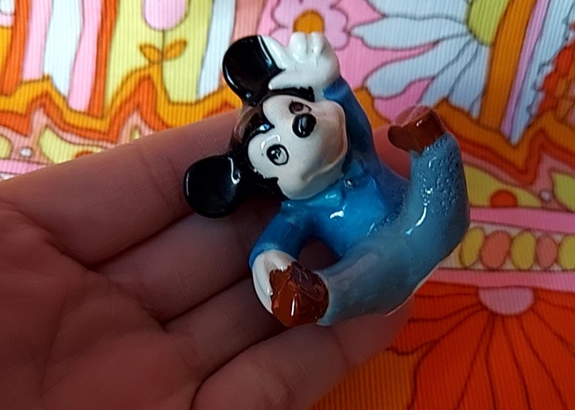ディズニー？ミッキーみたいな小さな陶器 | あんちーくKIDAN STORE