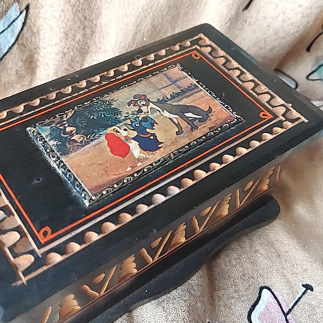 Disney・わんわん物語木製オルゴール | あんちーくKIDAN STORE Disney・わんわん物語木製オルゴール | あんちーくKIDAN STORE