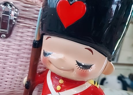 内藤ルネ・兵隊の陶器 置物