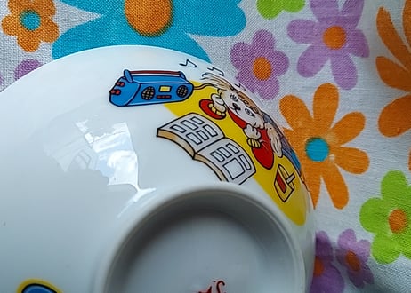 ディスコフィーバー🕺レトロ茶碗