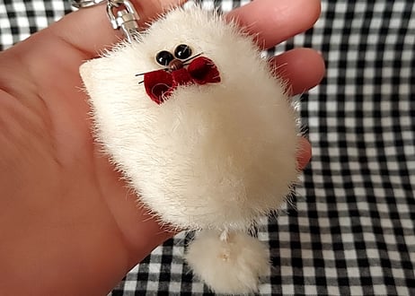 ふわふわ猫のキーホルダー