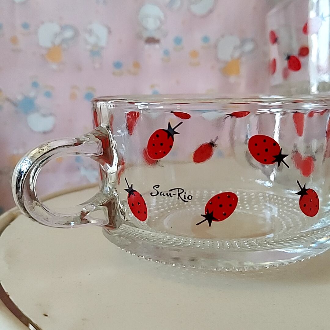 sanrio・ストロベリーファンタジア、ガラスカップ | あんちーくKIDAN STORE