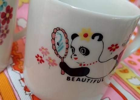レトロなパンダの小さなマグカップ🐼