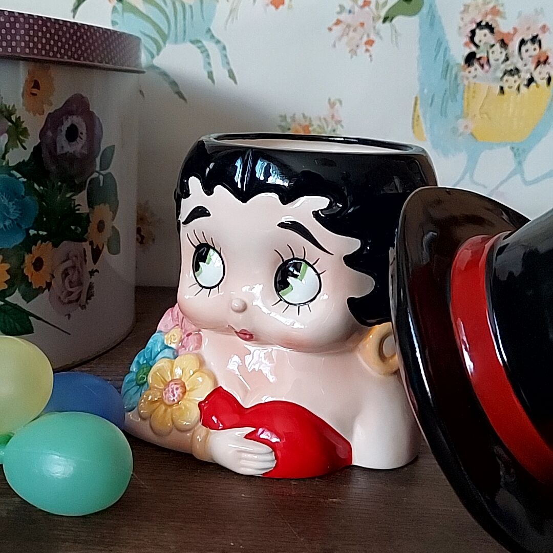 ベティーブープ💐陶器のポット | あんちーくKIDAN STORE ベティーブープ💐陶器のポット | あんちーくKIDAN STORE