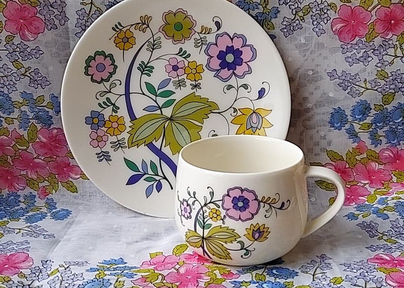 キャンディージャー　セーエー陶器 昭和レトロセーエー陶器金彩カップセットアンティーク