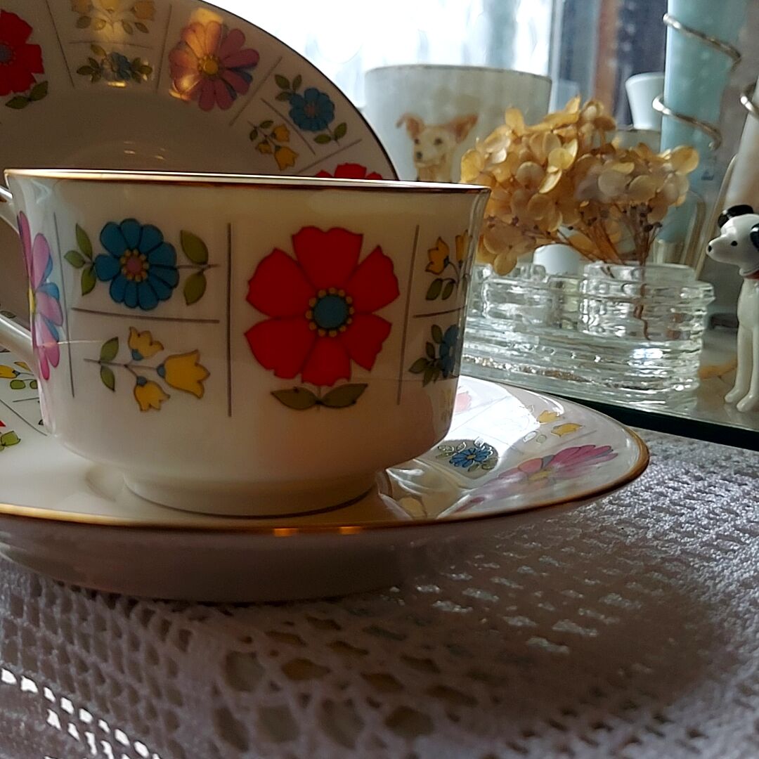 ノリタケ、アイボリーチャイナ✩.*˚花柄セット | あんちーくKIDAN STORE