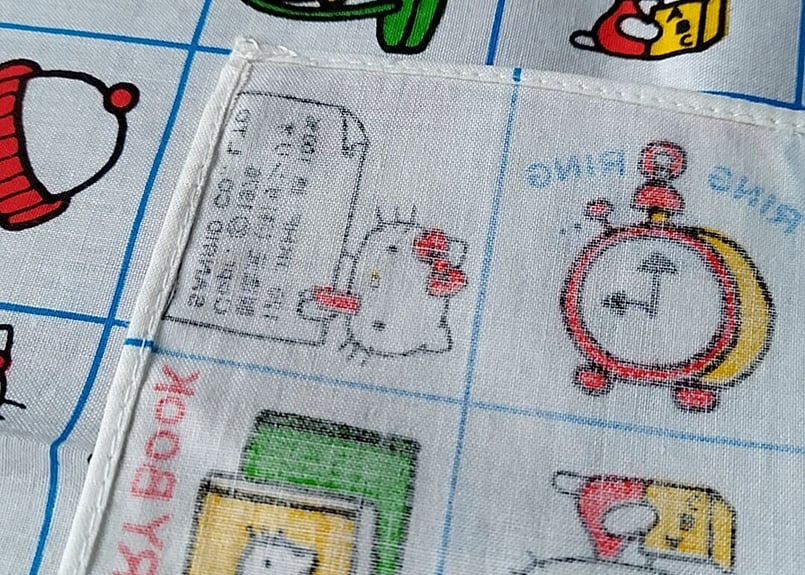 1976サンリオ・キティハンカチ カラフル | あんちーくKIDAN STORE