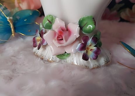 Lefton社🌹ハンドモチーフベース