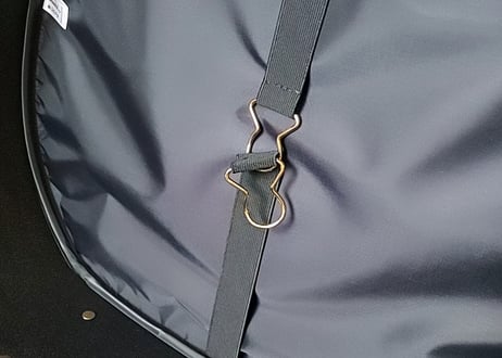 エナメルの丸型トランク