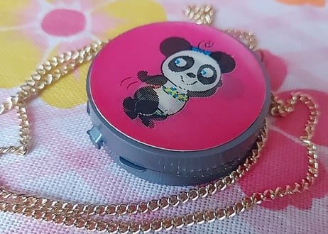 パンダのレンチキュラー🐼ケースペンダント