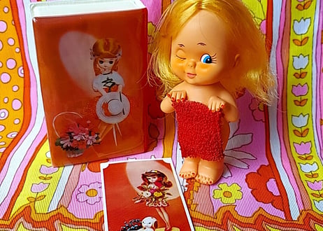 金髪ギャルとビニールボックスSET  ギャル