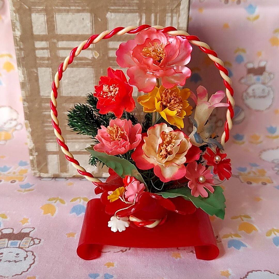 昭和20～30・セルロイド細工の花籠 | あんちーくKIDAN STORE