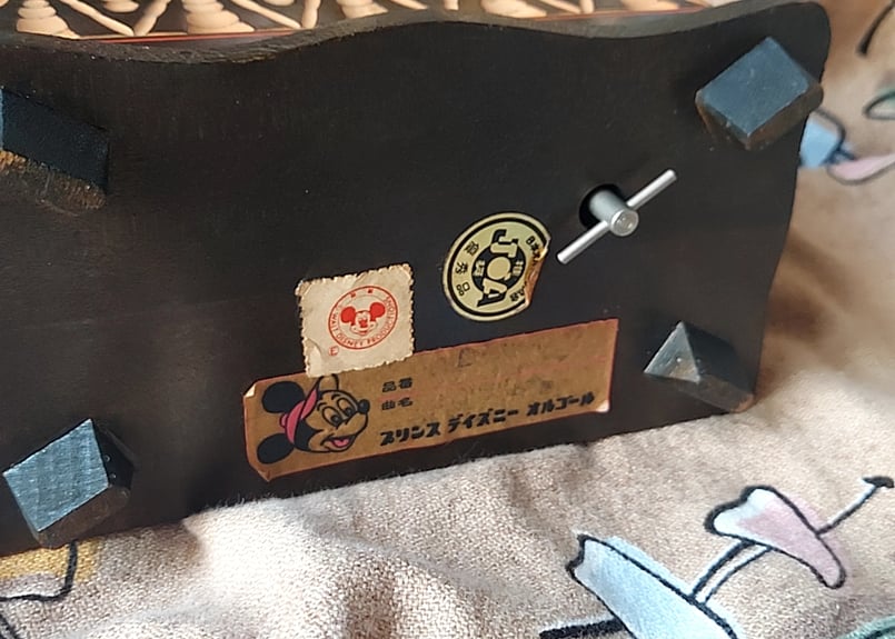 わんわん物語　オルゴール Disney・わんわん物語木製オルゴール | あんちーくKIDAN STORE