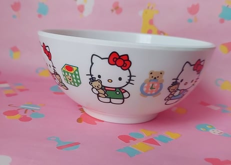 1994年SANRIO🎀キティちゃんのプラスティックお茶碗