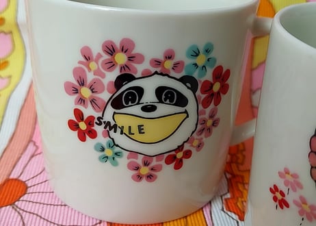 レトロなパンダの小さなマグカップ🐼