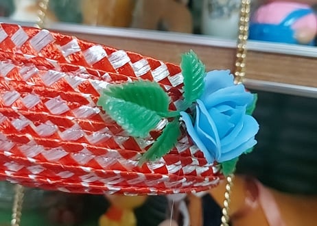 造花付き🌹3段吊り下げ編みかご