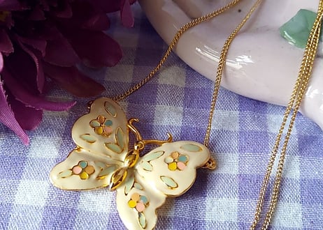1970´s✩.*˚お花蝶々Vintageネックレス