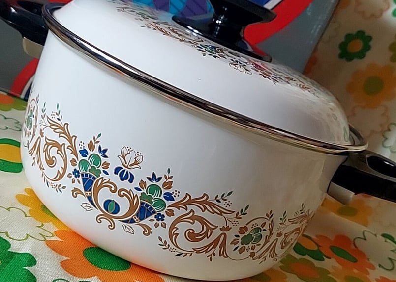 ノリタケ・ホーロー両手鍋 | あんちーくKIDAN STORE