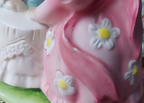AVON☕うさぎのティータイム陶器の置物