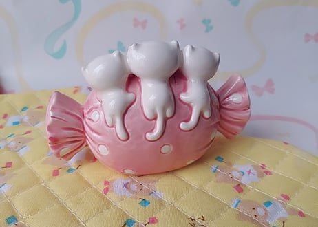 Fancy🍬キャンティにくっつく猫ちゃん貯金箱