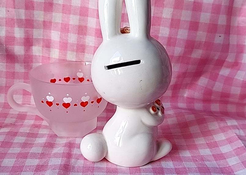 内藤ルネ・うさぎの陶器貯金箱 | あんちーくKIDAN STORE 内藤ルネ・うさぎの陶器貯金箱 | あんちーくKIDAN STORE