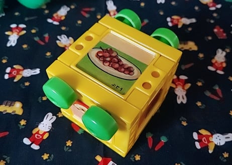 タイヤ付き文字遊び🍎🍊🍈🍉🍇果物