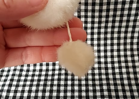 ふわふわ猫のキーホルダー