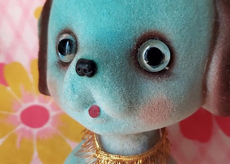 色変わり・首振りフロッキーのわんちゃん