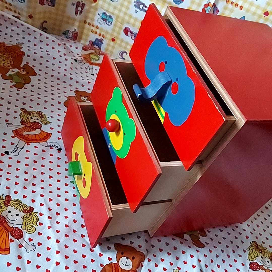 超レア品❤️新品未使用美品❤️ 1977年当時もの サンリオ ファンシーフレンズ 1977サンリオ・ファンシーフレンズ3段引き出し | あんちーく