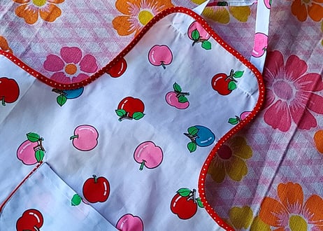 女児用🍎りんごのエプロン