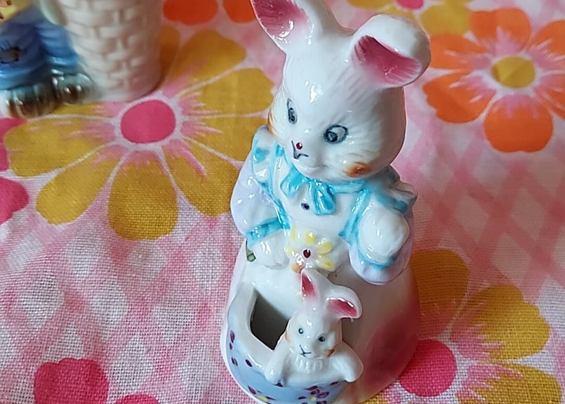陶器、うさぎの置物🐰GIRL🐰 | あんちーくKIDAN STORE