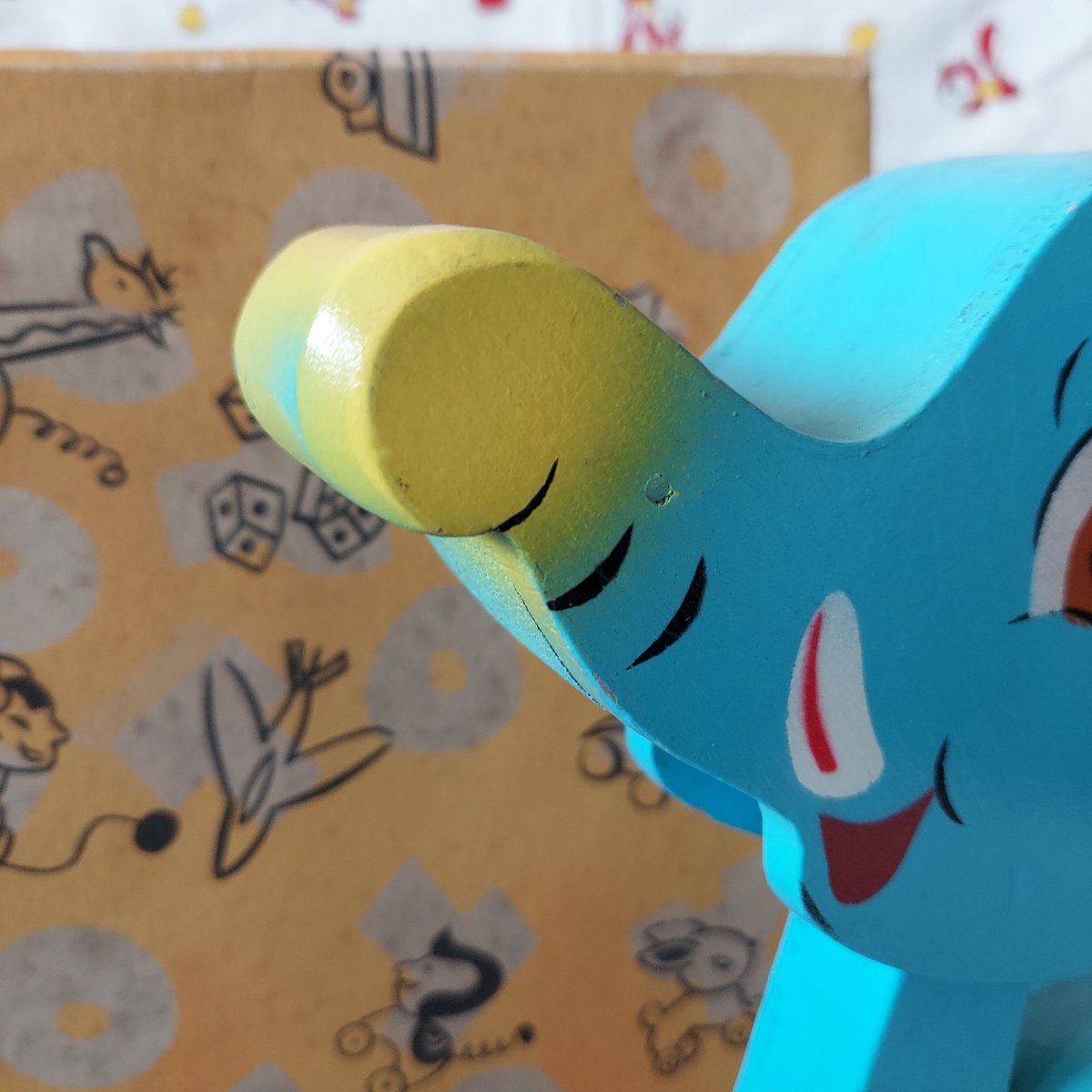黄色い耳のゾウ　昭和25年頃 昭和30～40・育児玩具︎‪💕ゾウのカタカタ | あんちーくKIDAN STORE‬