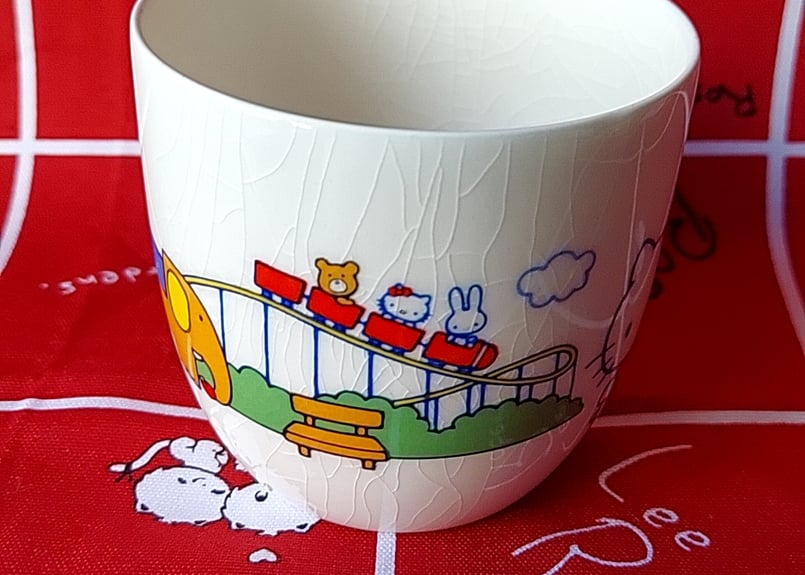 1976年Sanrio・キティちゃんマグカップ | あんちーくKIDAN STORE