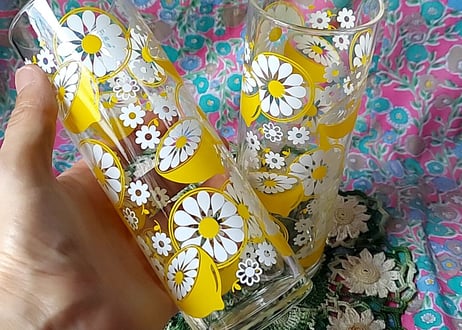 安定のレモン柄🍋ゾンビグラス