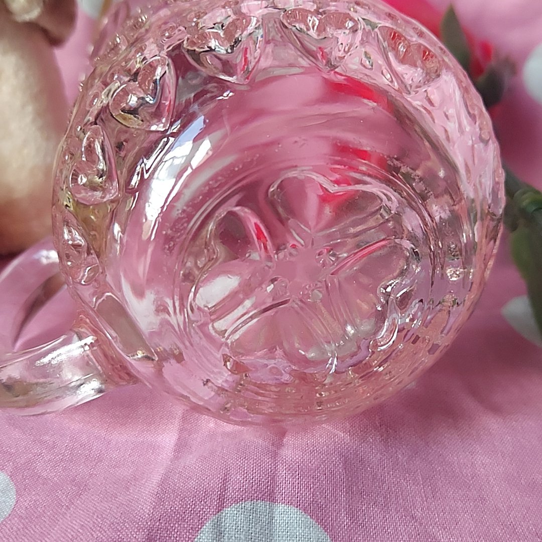 miwa itouピンク ガラスカップ 青い持ち手付き 抽選販売 by 30110 MIWA