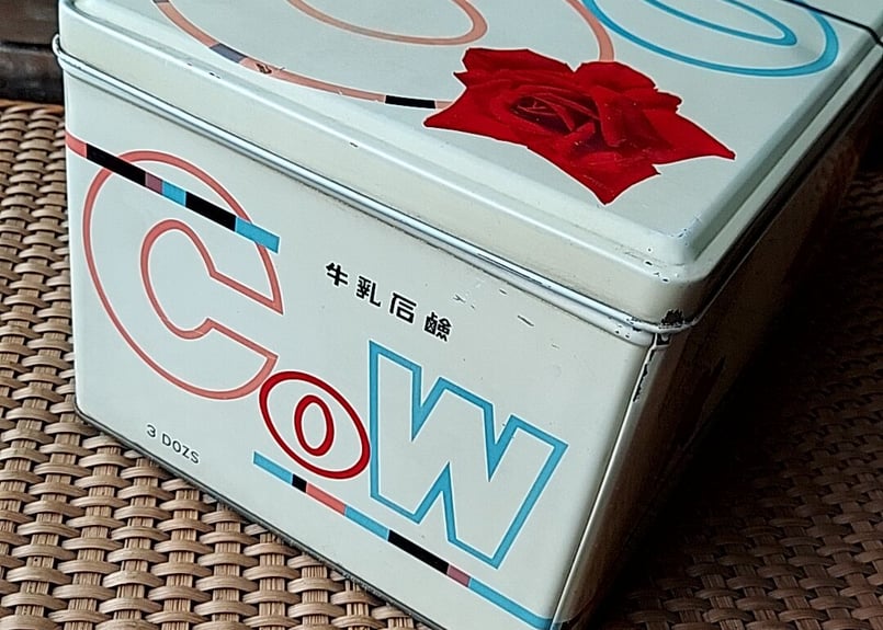 レア バラ柄 牛乳石鹸 カウブランド レトロ ビンテージ ブリキ缶 牛乳石鹸✩.*˚蓋付き缶 | あんちーくKIDAN STORE