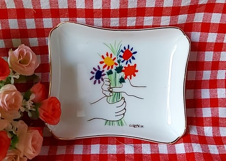 ピカソ💐陶器の花束トレイ