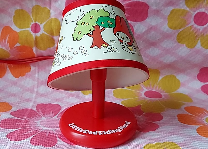 1975年・マイメロディ🐰小さな卓上ランプ | あんちーくKIDAN STORE