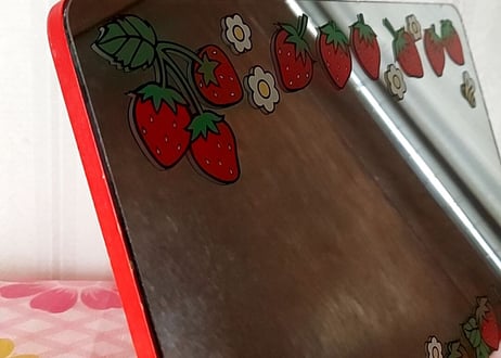 ストロベリーファンシー★卓上ミラー